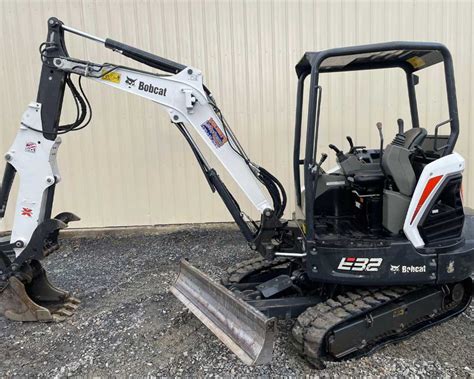 mini excavator extendable arm|Bobcat E32 Compact Excavator (Extendable Arm).